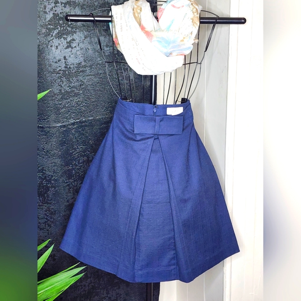 Adorable Loft  A-line skirt size 2